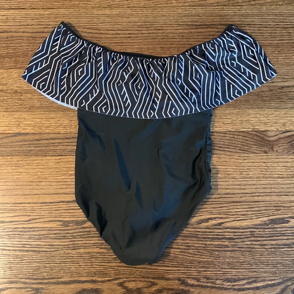 One piece bathing suit